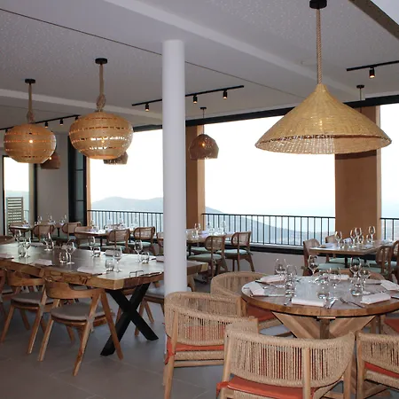 Le Belvedere ホテル
