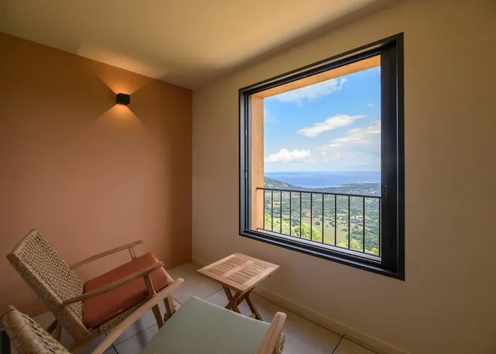 Le Belvedere Hotel
