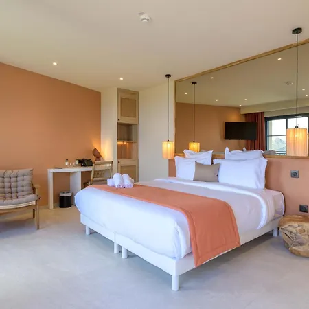 Le Belvedere Hotel