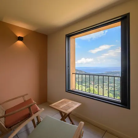 Le Belvedere Hotel
