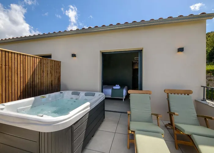 Le Belvedere Otel 3*